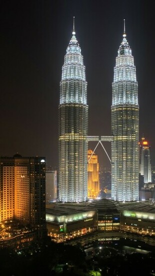 Petronas Towers iPhone Wallpaper Gallery