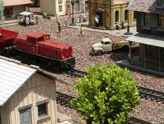 Model Train Toy Railroad Minature Trains Tracks Wallpaper