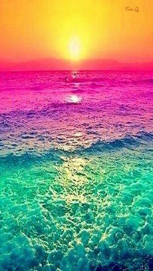 Lola Smart On Beautiful Relaxing Beaches