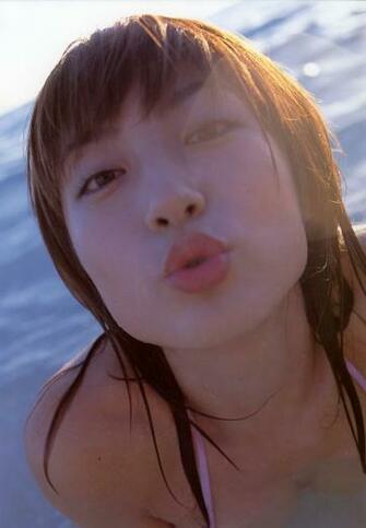 Yoko Kumada Hot Photos In Bikini