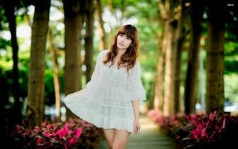 Asian Girl In A White Dress Wallpaper