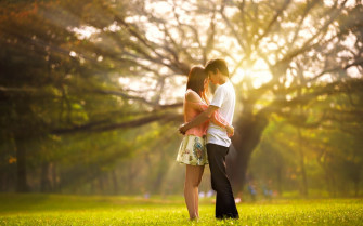 Love Hug Wallpaper