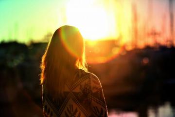 Heart Touching HD Sad Girl Wallpaper For Broken Alone