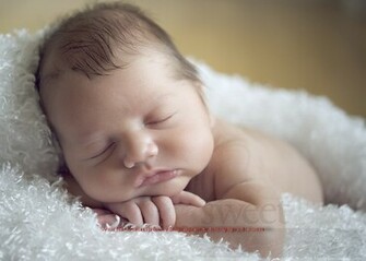Beautiful Wallpaper Newborn Baby