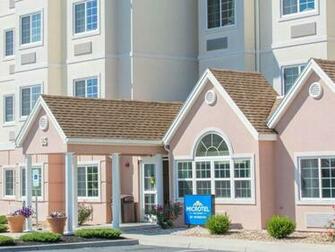 Microtel Inn Suites By Wyndham Harrisonburg Hotel