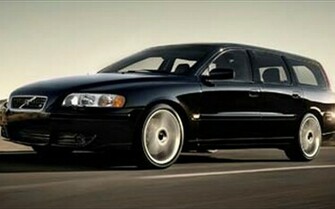 Volvo V70r Wagon Exterior Photo Trucktrend