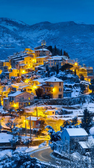 Beautiful Christmas Village iPhone 5s Wallpaper
