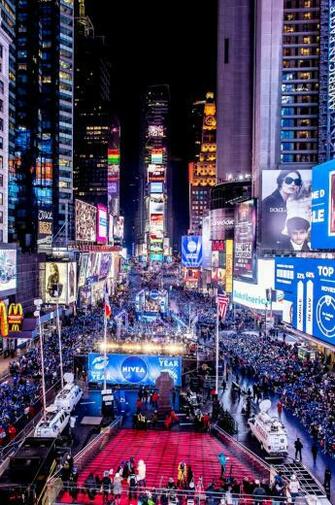 Balldrop Pass Times Square New Years Eve