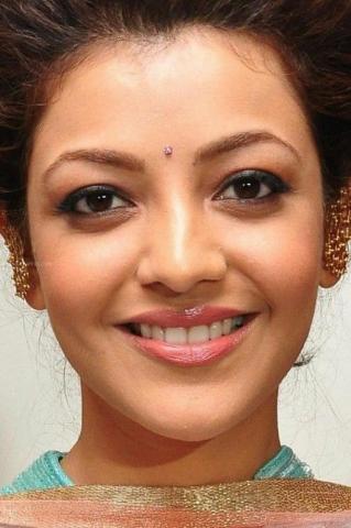Kajal Aggarwal Hot Beautiful Face Expression Image