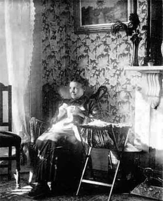 Of An Everyday Room In A Working Class Household The Early 1900s