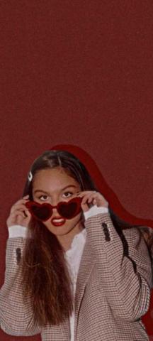 Olivia Rodrigo Wallpaper