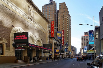 Inside Broadway Tour Wallpaper