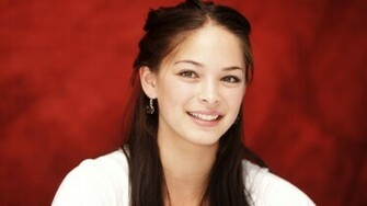 Fresh Kristin Kreuk Wallpaper HD Desktop