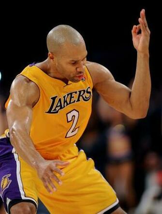 Video Derek Fisher Nails Game Winning Three Vs Dallas