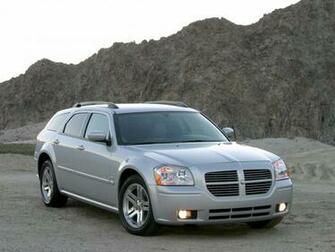 Dodge Magnum R T Stationwagon Wallpaper Background