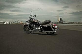 Harley Davidson Flhr Road King 110th Anniversary Pics Specs And