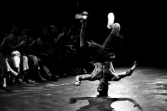 Dance Dancing Hip Hop Rap Street Urban Breakdance Wallpaper Background
