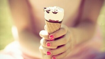Ice Cream Cute Nails Wallpaper
