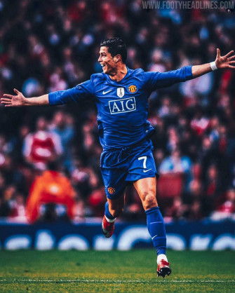 Manchester United S Garnacho Honors Cristiano Ronaldo With His