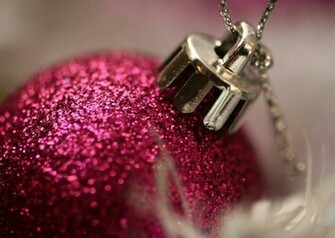 Christmas Glitter Wallpaper
