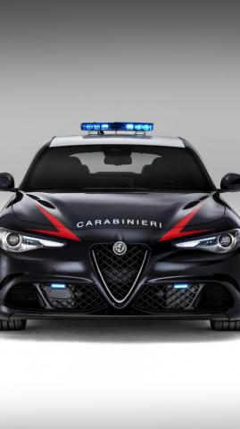 Wallpaper Alfa Romeo Giulia Quadrifoglio Carabinieri Police