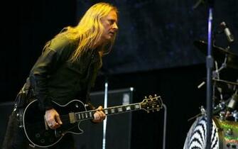 Jerry Cantrell Hair Guitar 4k Resolution