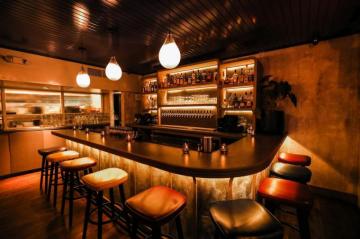 Virtual Cheers Lets Customs Nyc Restaurant Photos For