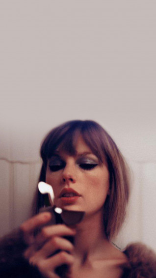 All Of My Ios Taylor Swift Lock Screens Original Photos