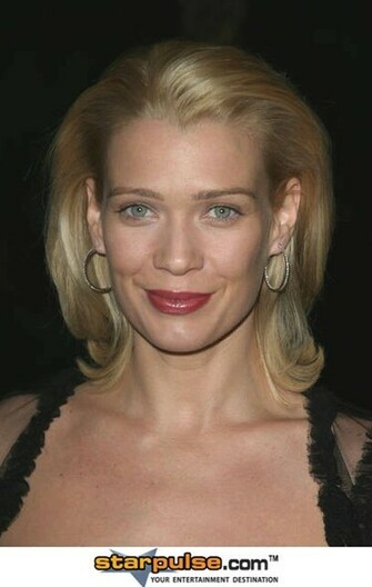 Laurie Holden Wallpaper