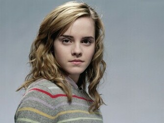 Gorgeous Emma Wallpaper HD