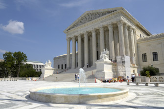 United States Supreme Court Building Wallpaper