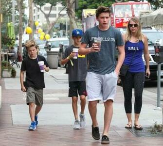 Cruz Beckham And Brooklyn Photos David Goes To Soul
