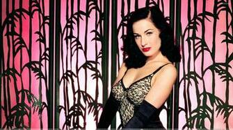 Dita Von Teese Wallpaper Photos Image In HD