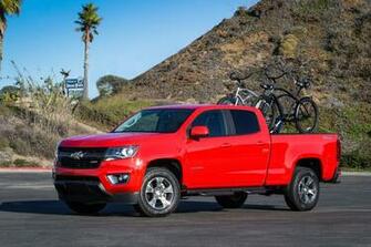 Chevrolet Colorado Z71 Double Cab Pickup Wallpaper Background
