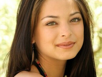 Lana Lang Resimleri