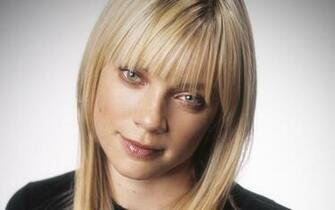 Hollywood All Stars Amy Smart HD Wallpaper