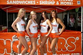 Hooters Wallpaper For Desktop