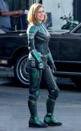 Brie Larson Hot Bikini Pictures Marvel S Sexy Captain
