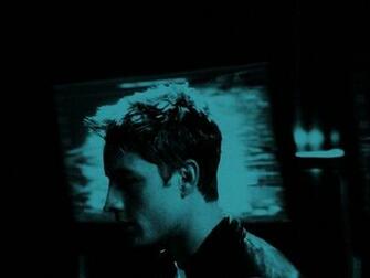 Oliver Queen Side Wallpaper Smallville