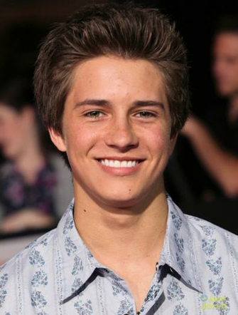 Nanopics Pictures Billy Unger In Lab Rats Season Picture Of