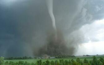 Wallpaper Tornado Desktop Background Photos Pictures