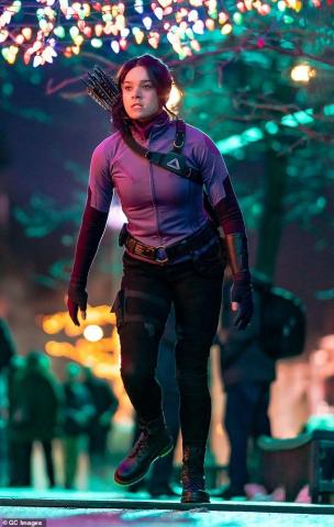 Hailee Steinfeld Shared Kate Bishop S Set Photos Marvel