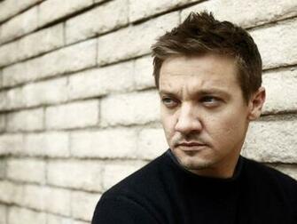 Jeremy Renner Wallpaper Top Background