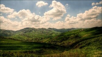 Superb Green Hills Wallpaper