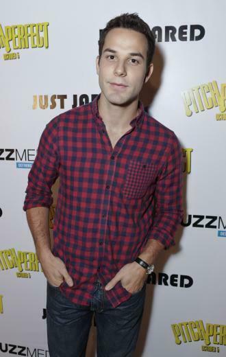 Pitch Perfect Cast Treblemakers The Scene In