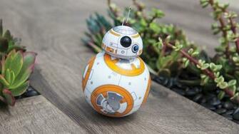 Why Bb Is The Best Of New Star Wars Toys Ign Video