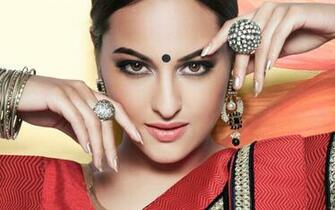 Sinha In Saree Bollywood HD iPhone Wallpaper Widescreen Background