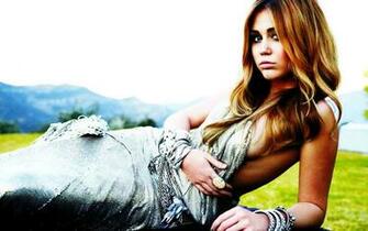Miley Cyrus Sexy Wallpaper