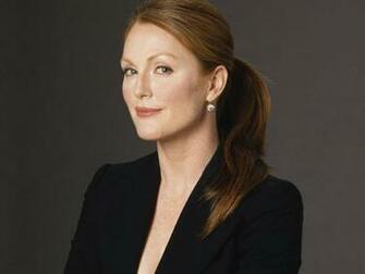 Julianne Moore Sexy Wallpaper Image