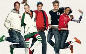 United Colors Of Benetton Fashion For Teenagers Widescreen Wallpaper